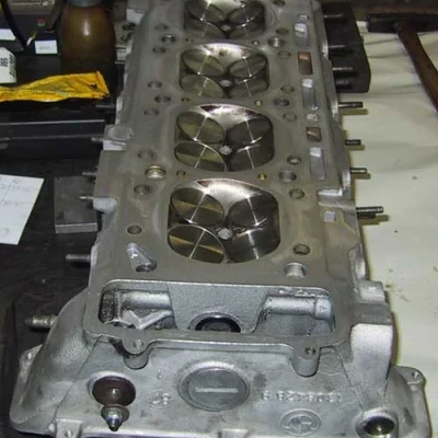 Bearbeiteter M3 E30 Zylinderkopf