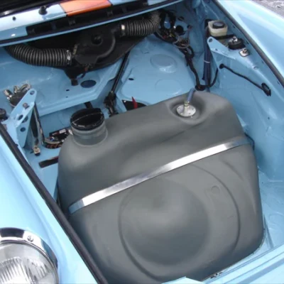 Renntank mit 110 ltr.